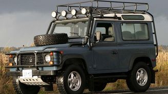 Land Rover končí s výrobou slavného Defenderu. Chce do nové éry