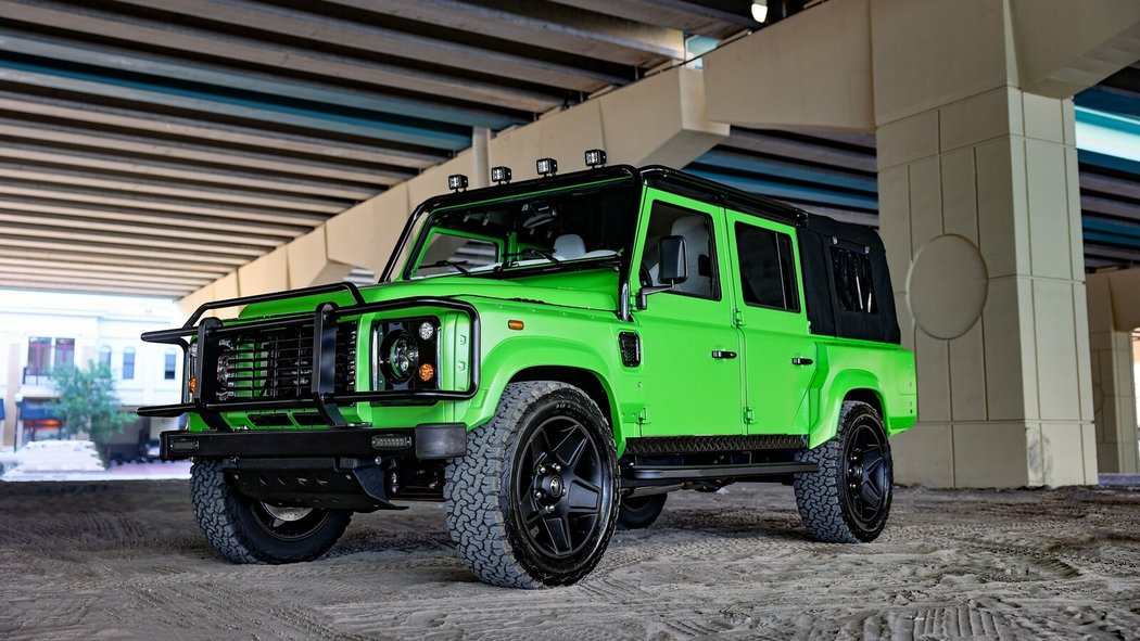 Project NAW - Land Rover Defender