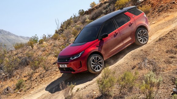 Nový Land Rover Discovery Sport je tu! Nabídne i tříválec