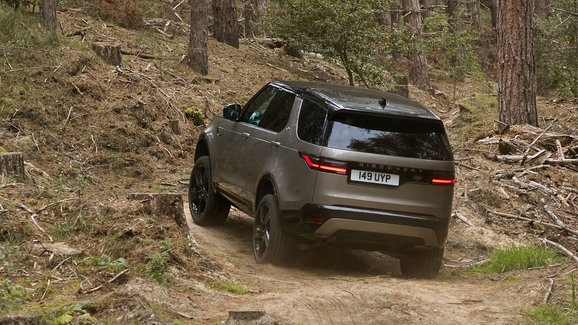 Jaguar Land Rover chce zablokovat prodej několika SUV koncernu VW v USA
