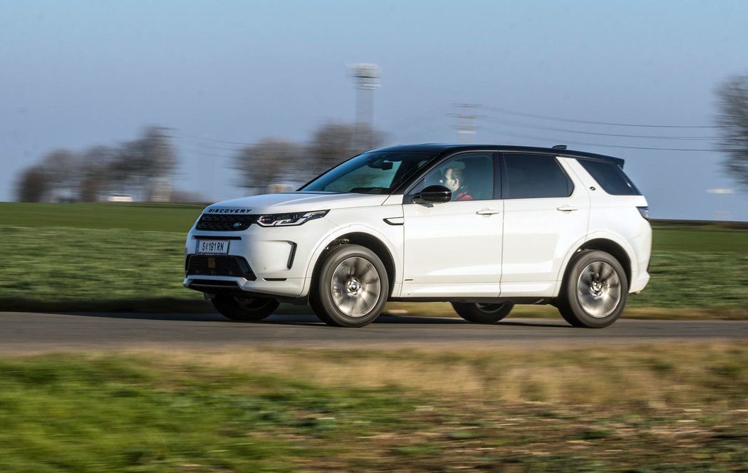 Land Rover Discovery Sport D180 R-Dynamic S