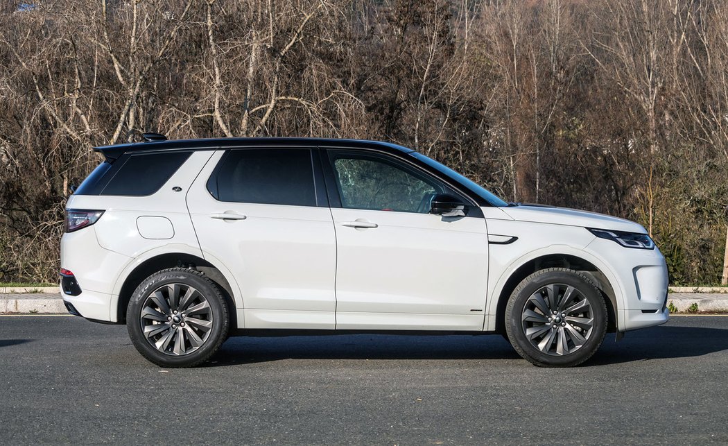 Land Rover Discovery Sport D180 R-Dynamic S