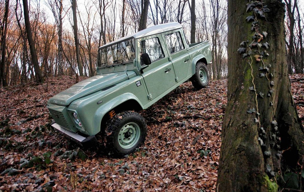 Land Rover Defender