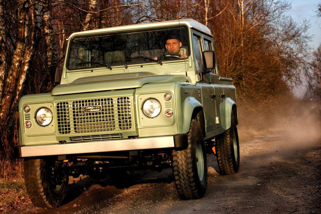 Land Rover Defender