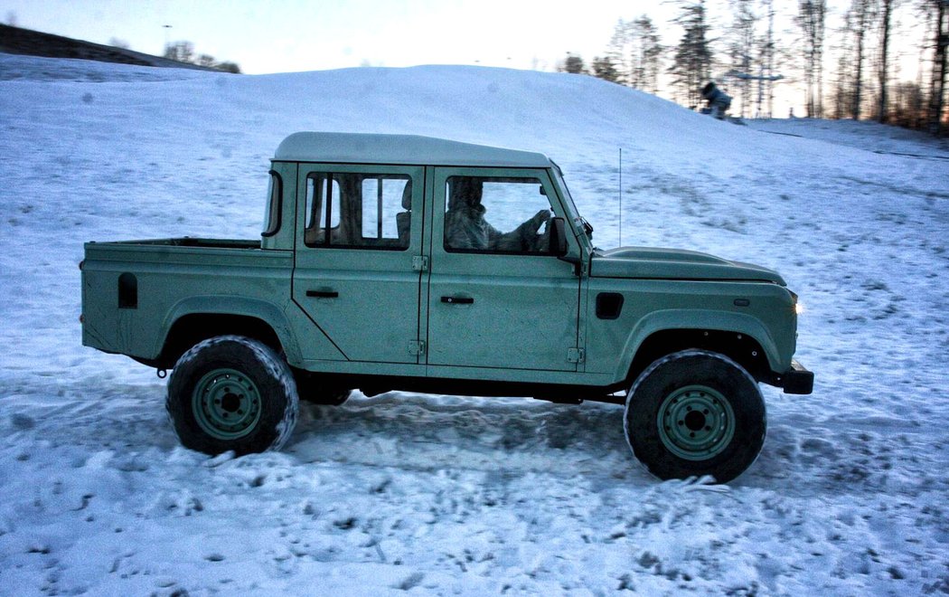 Land Rover Defender