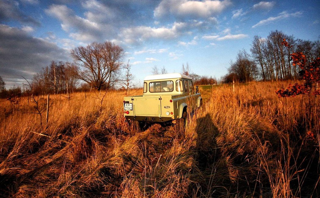 Land Rover Defender