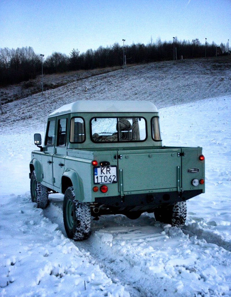 Land Rover Defender