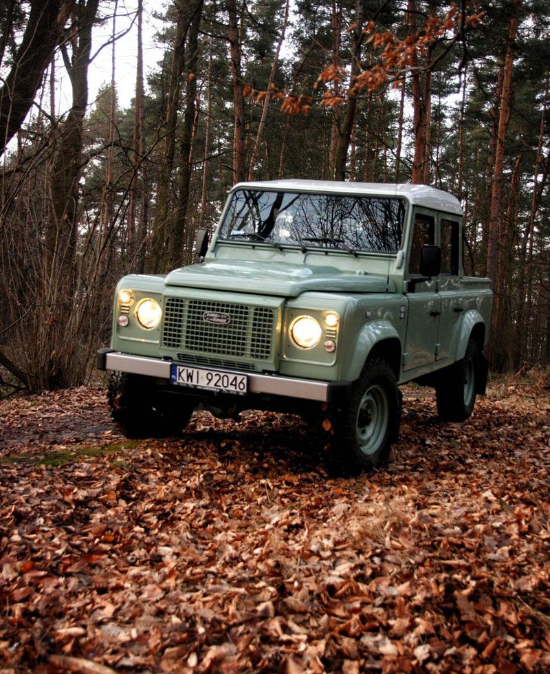 Land Rover Defender