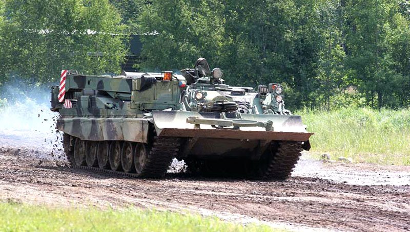 Vyprošťovací tank VT-72