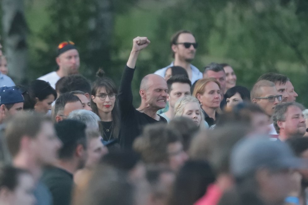 Dalibor Gondík: Mejdan a koncert po svatbě Langmajera a Gondíkové