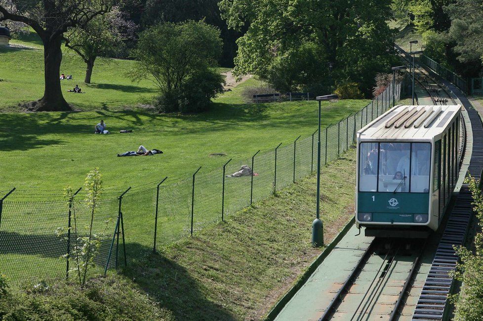 Pražská lanovka na Petřín