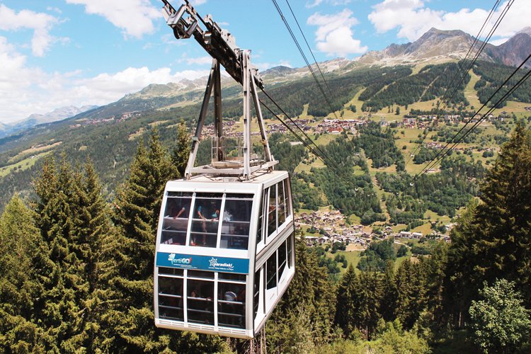 Dvousetmístná kabina lanovky Vanoise Express