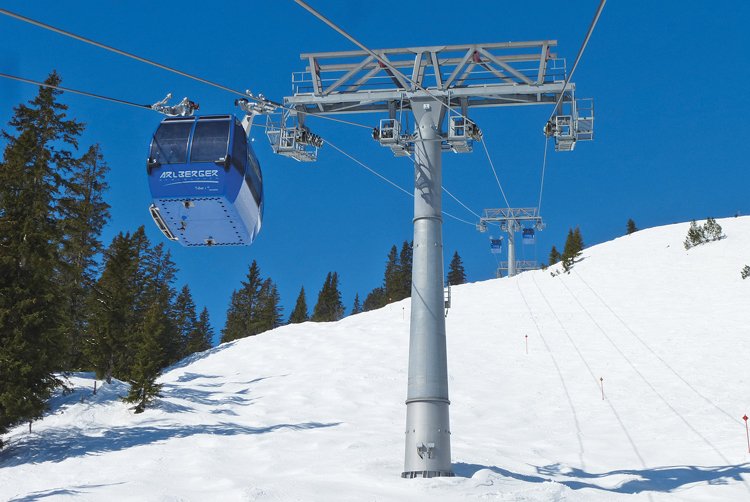 Trasa Funitelu Galzigbahn v rakouském St. Antonu, který v roce 2006 nahradil starou kyvadlovou lanovku