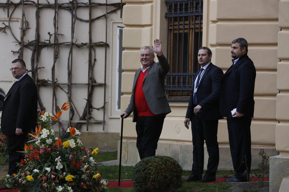 Čínský a český prezident na zámku v Lánech