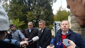 Andrej Babiš vyrazil na setkání s prezidentem Zemanem v Lánech.