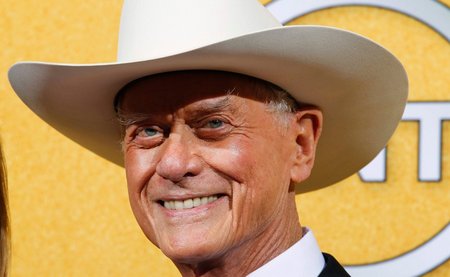 Larry Hagman, známý především pro svou roli darebáka "Džejára" zemřel ve věku 81 let.