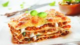 Blýskněte se italskou specialitou: Zkuste lasagne alla Bolognese 