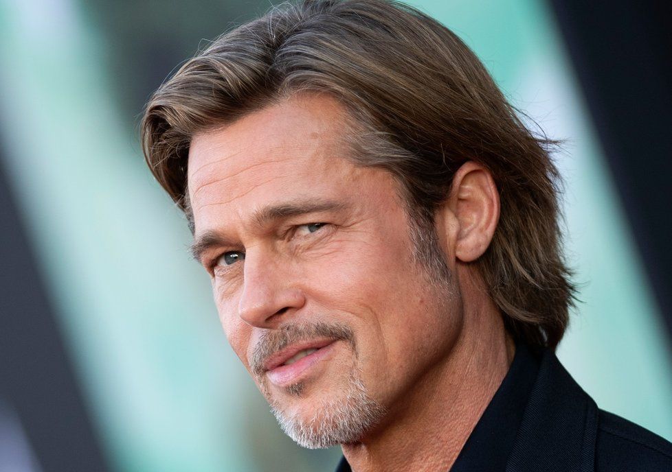 Brad Pitt nepovažuje krásu za žádnou zásluhu. Přiznává sice, že mu vzhled pomohl k některým rolím, ale bez talentu by to prý nešlo.