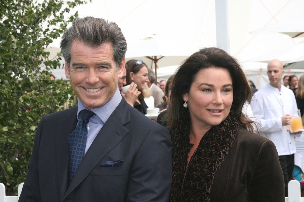 Pierce Brosnan s manželkou Keely Shaye Smithovou