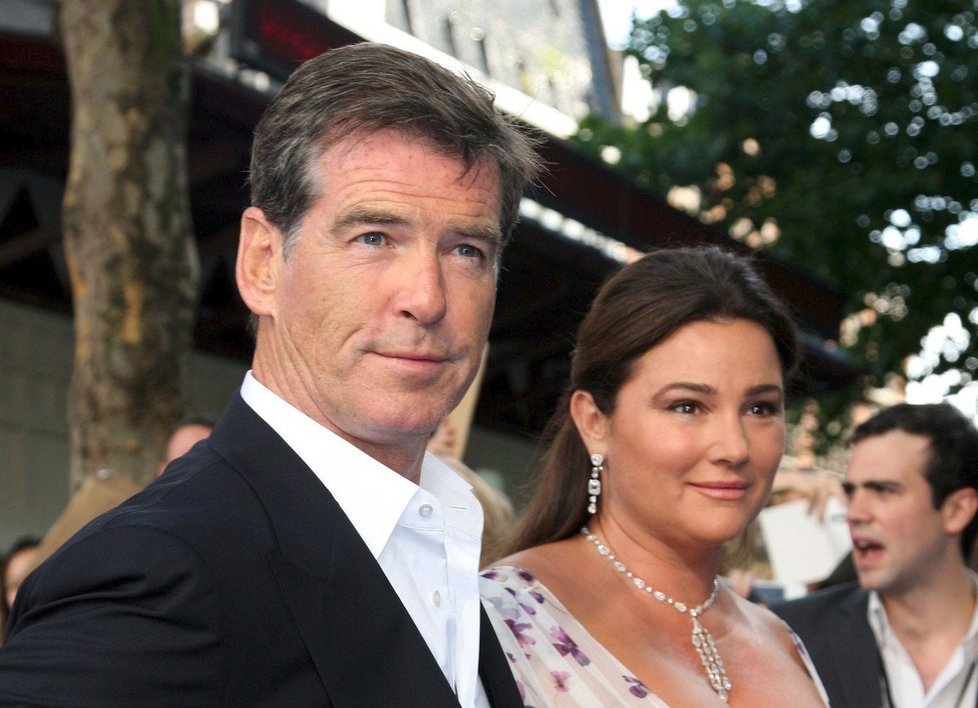 Pierce Brosnan s manželkou Keely Shaye Smithovou