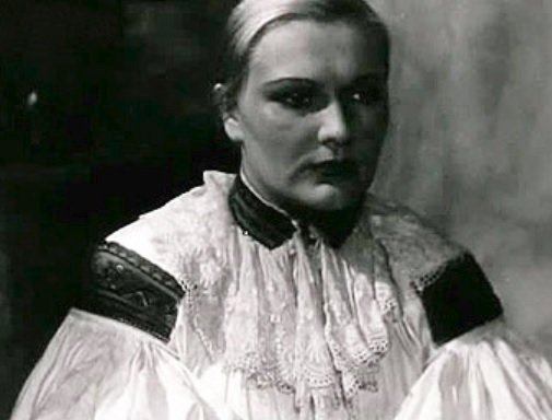 Maryša z roku 1935 jasně ukázala, že herečka je vynikající především v dramatických rolích. Tato role patřila k jejím životním
