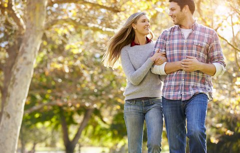 Studie: mužská chůze prozradí, zda vás miluje či ne