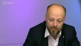 Senátor Václav Láska (SEN21) v pořadu Otázky Václava Moravce na ČT (21.4.2024)