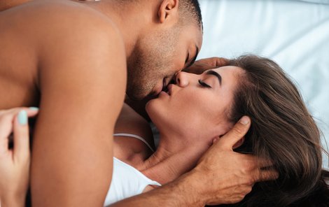 Dobrý sex upevňuje vztah. 