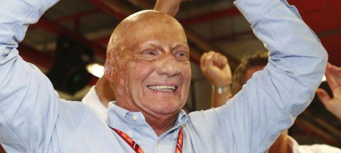Niki Lauda, legenda formule 1 teď k úsměvům nemá moc důvodů
