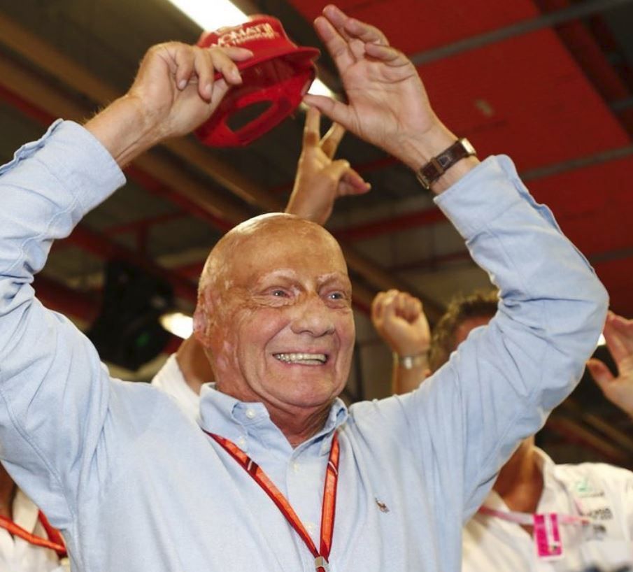 Niki Lauda, legenda formule 1 teď k úsměvům nemá moc důvodů