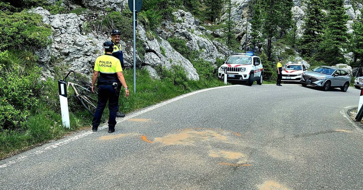 Český motorkář zemřel v Rakousku: Čelní srážka a marný boj o život