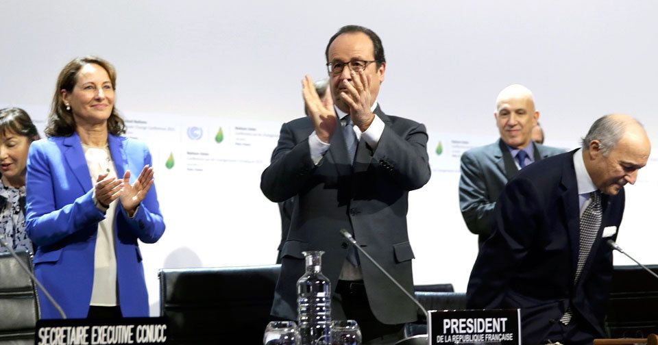 Konference o klimatických změnách je u konce. Laurent Fabius představil konečné znění nové dohody.