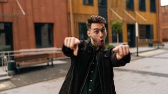 Víte, na co všechno můžete získat peníze? Oprava lavičky je jen začátek! Víte, na co všechno můžete získat peníze? Oprava lavičky je jen začátek!