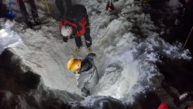 Lavina ve slovenském pohoří Velká Fatra zabila patrně dva skialpinisty.