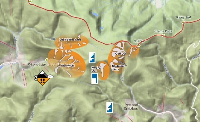 V Krkonoších byl vyhlášen 3. stupeň lavinového nebezpečí. V lokalitě Obří důl pak lavina skutečně spadla