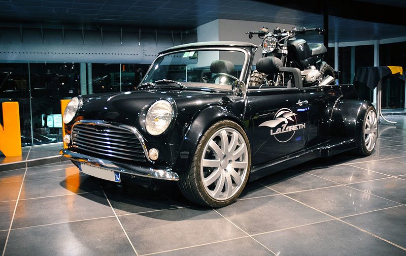 Lazareth Mini V8 pick up