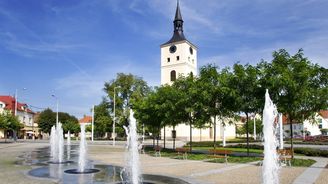 Pohodovější už to být nemůže. Polabský cyklovýlet z Lázní Bohdaneč k rodnému domu vynálezců ruchadla