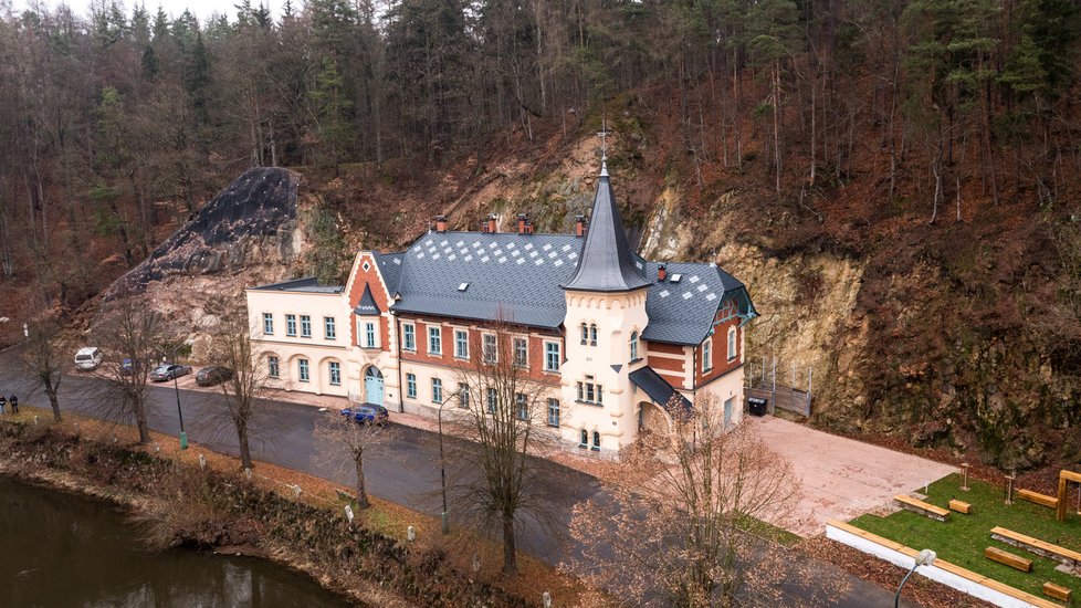 Pohled na opravený Stallburg