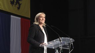 Francie se opět otřásla: Le Penové nacionalisté míří k reálné moci