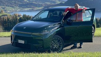 Řídili jsme nejvýkonnější Leapmotor C10. Elektro-čtyřkolka má téměř 600 koní Řídili jsme nejvýkonnější Leapmotor C10. Elektro-čtyřkolka má téměř 600 koní