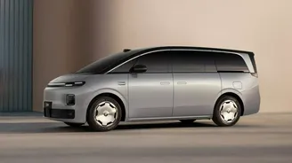 Stellantis ukázal nové MPV. I hybridní má baterku velkou jako Škoda Enyaq Stellantis ukázal nové MPV. I hybridní má baterku velkou jako Škoda Enyaq