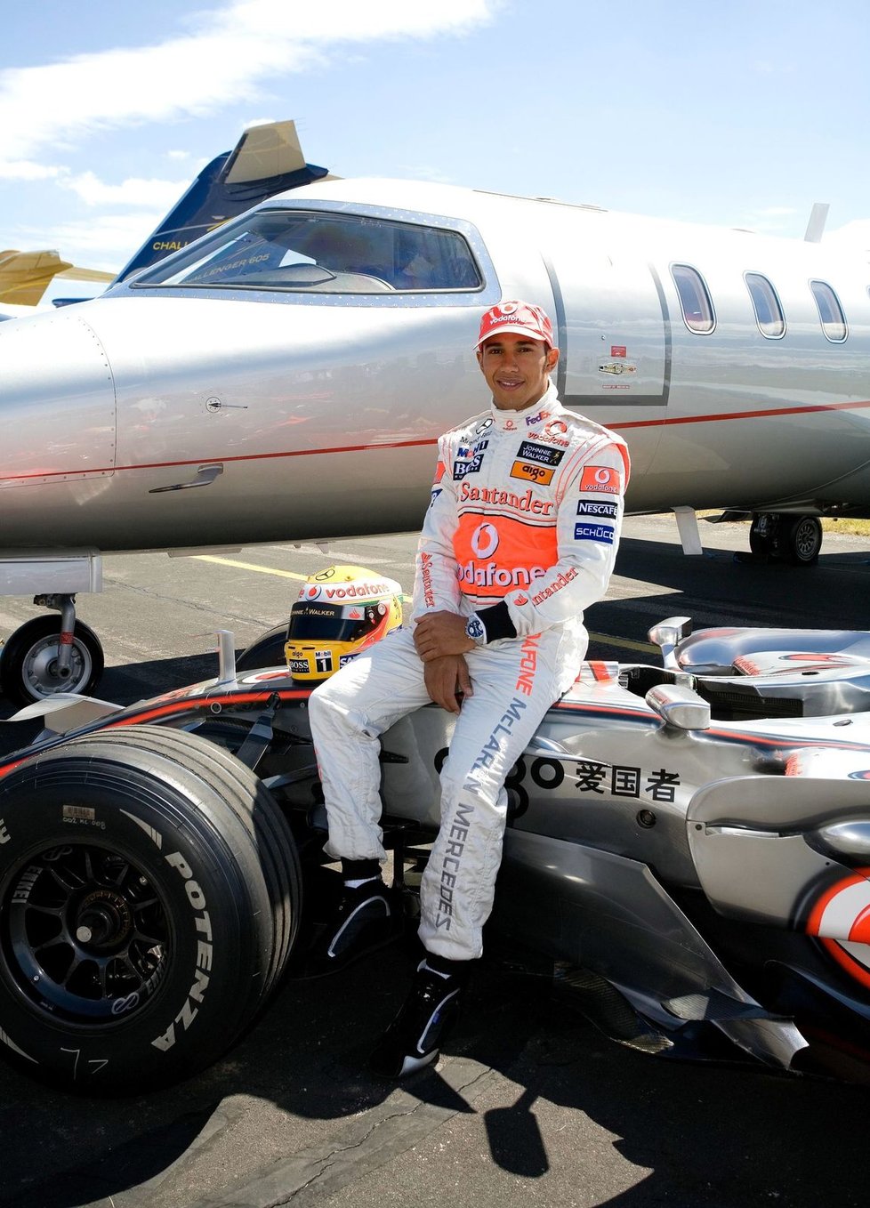 Lewis Hamilton a Learjet.