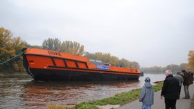 Loď teď čeká cesta do Holandska, kde ji vybaví