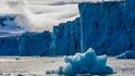 Tající ledovec v Antarktidě