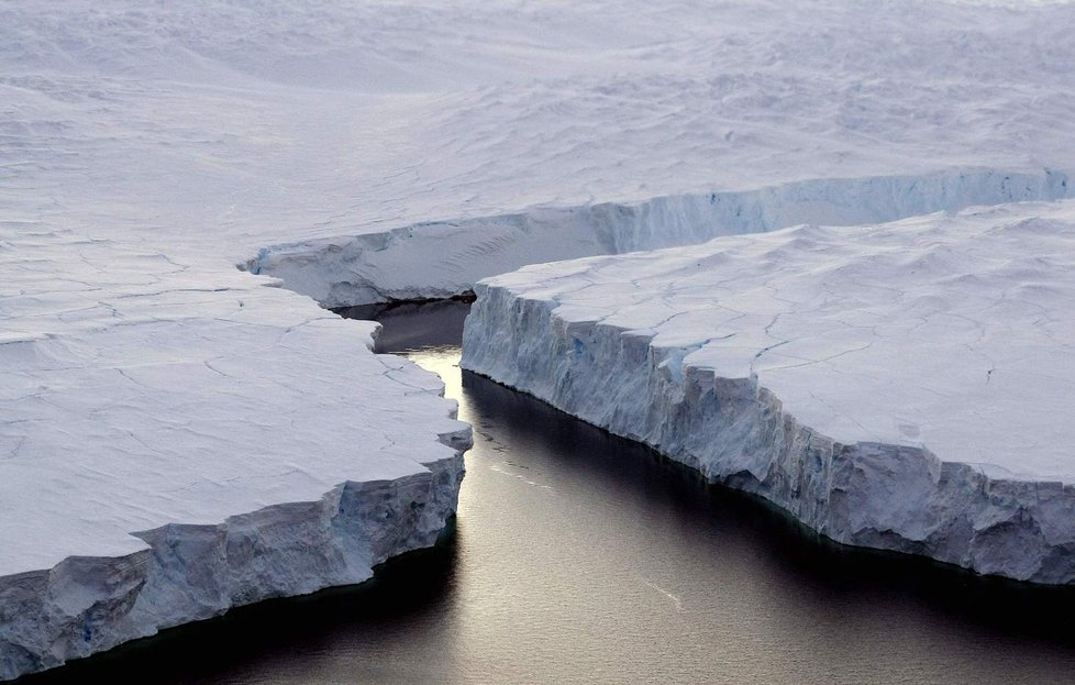 Ledovce ve Wendellově moři u Antarktidy