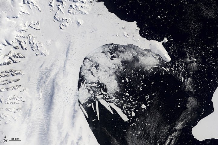 Roku 2002 se dramaticky rozpadl šelfový ledovec Larsen B.
