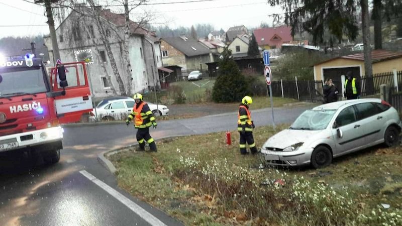 Počasí v Česku zkomplikovala ledovka v poslední době víckrát