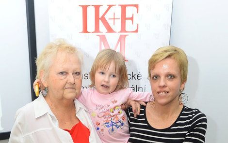 Alena Dostalíková (65) už je babičkou. Dcera Tereza jí porodila vnučku Aničku.