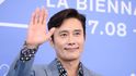 Lee Byung-hun na Benátském filmovém festivalu Lee Byung-hun na Benátském filmovém festivalu