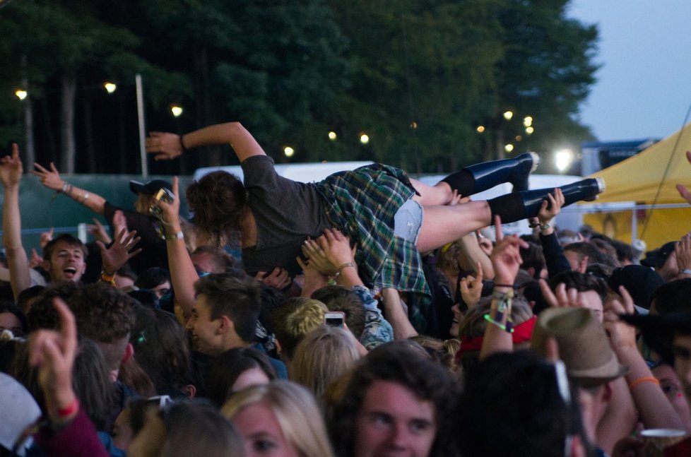 Stany, kde bude možné čistotu drog zkontrolovat, budou například na známých festivalech v Leedsu a Readingu.